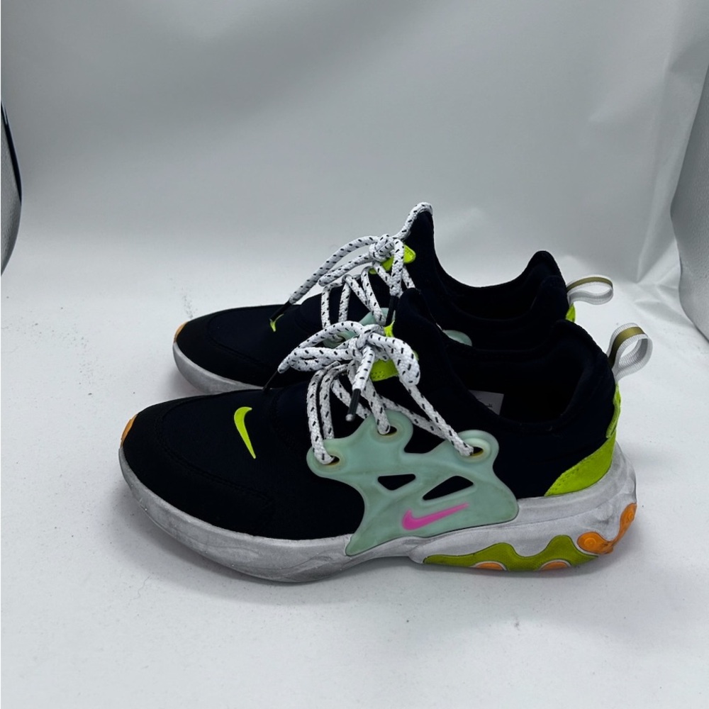 Nike react black/blue/pink/green/orange shoes youth 7